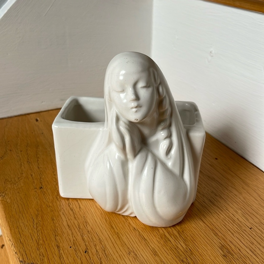 Vintage Mother Mary Haeger Planter, Small